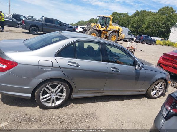 2013 MERCEDES-BENZ C 300 SPORT 4MATIC