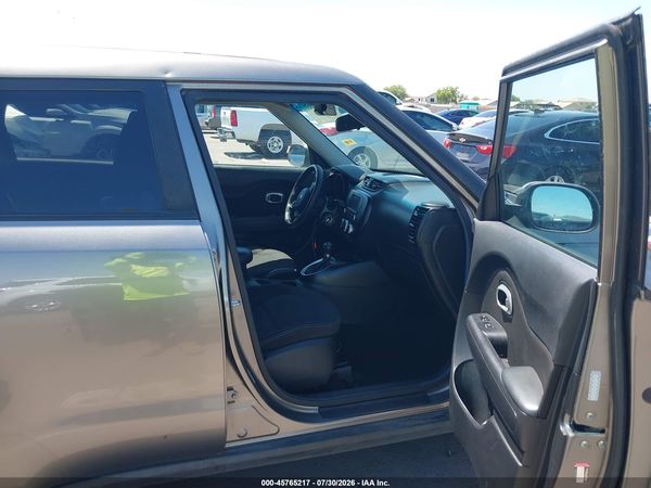 2019 KIA SOUL Base