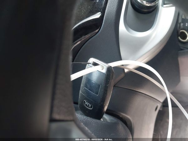 2016 KIA RIO LX