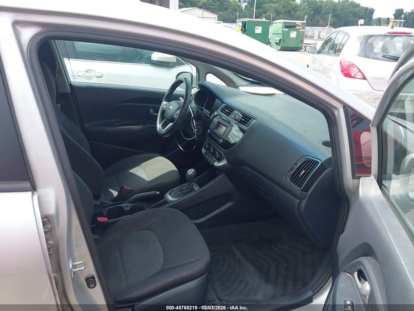 2016 KIA RIO LX