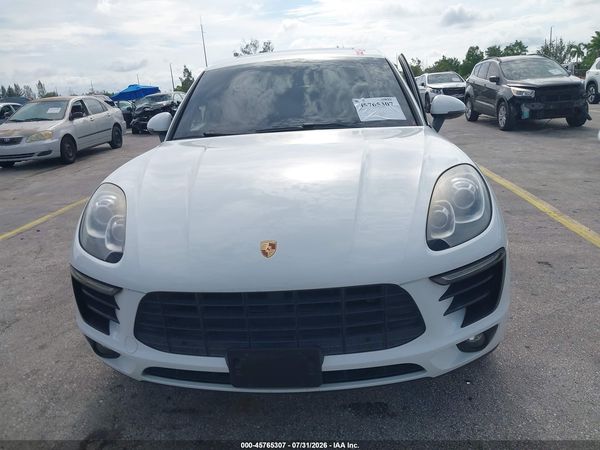 2016 PORSCHE MACAN S