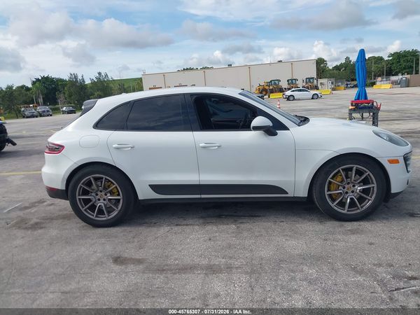 2016 PORSCHE MACAN S