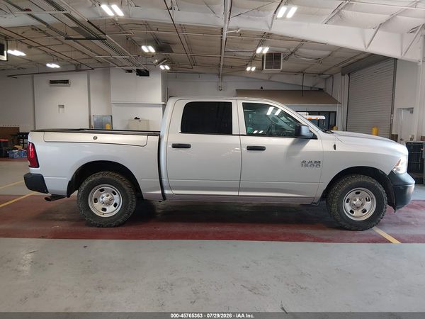 2018 RAM 1500 TRADESMAN  4X4 5'7 BOX
