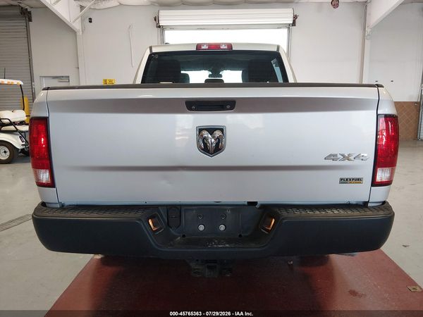 2018 RAM 1500 TRADESMAN  4X4 5'7 BOX