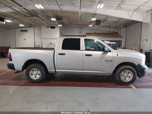 2016 RAM 1500 ST
