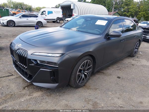 2025 BMW I7 EDRIVE50