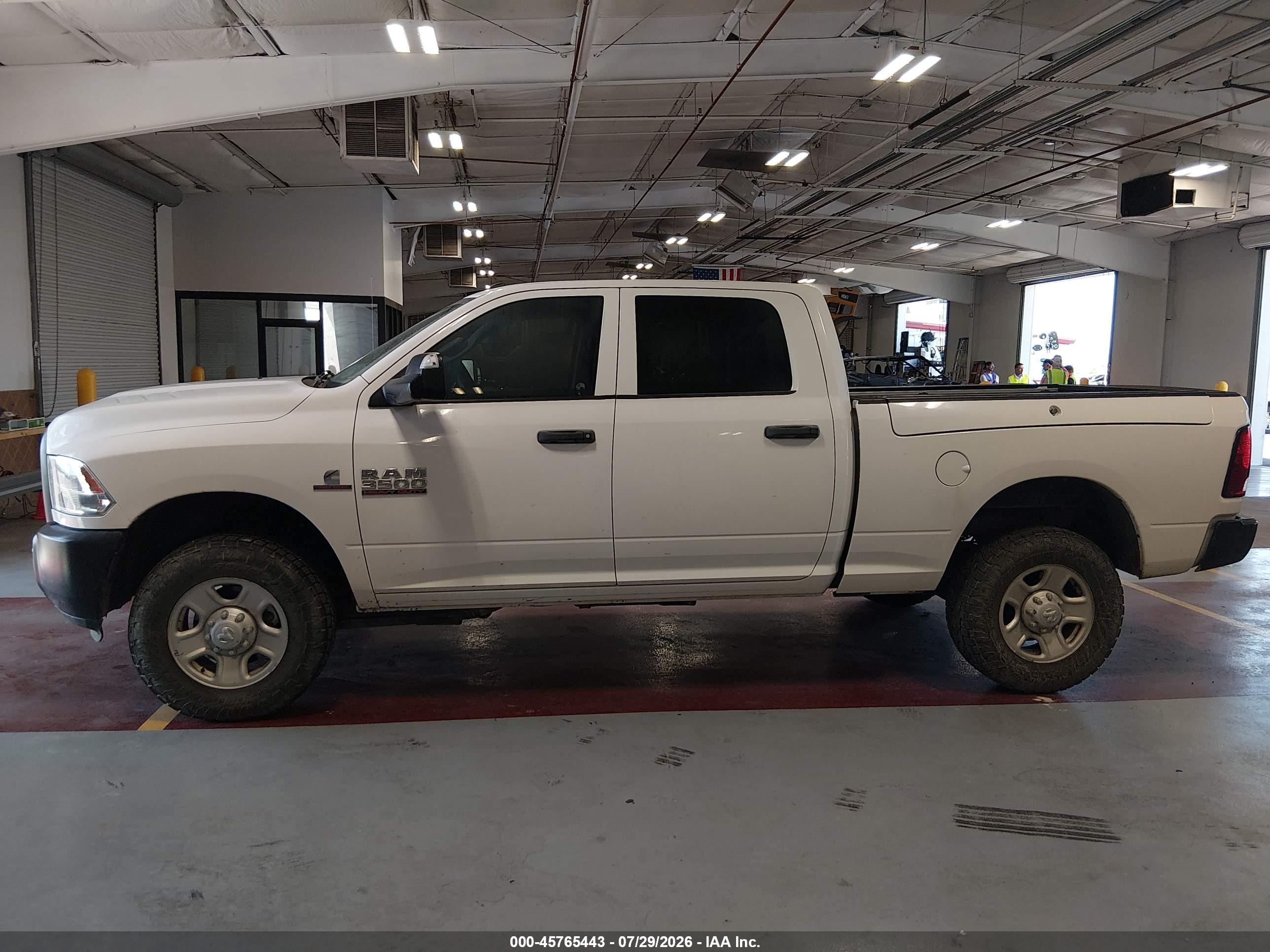 2018 RAM 3500 TRADESMAN  4X4 6'4 BOX