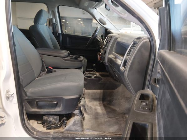 2018 RAM 3500 TRADESMAN  4X4 6'4 BOX