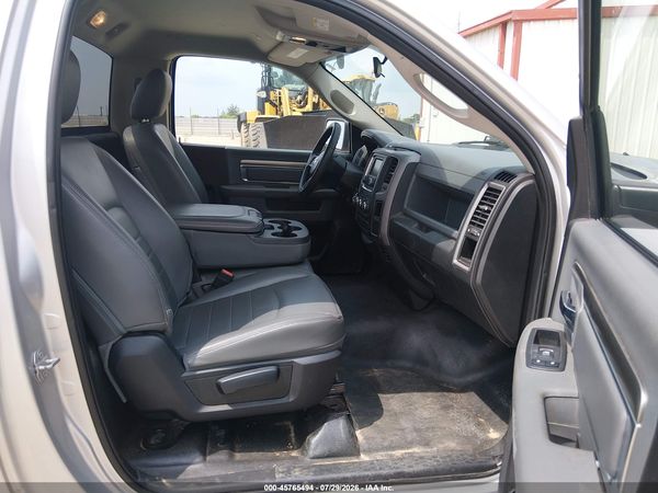 2017 RAM 1500 TRADESMAN  4X4 8' BOX — I5