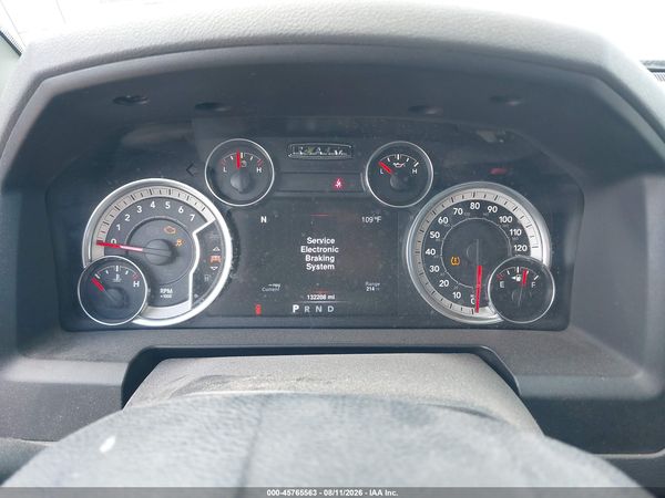 2016 RAM 1500 SLT