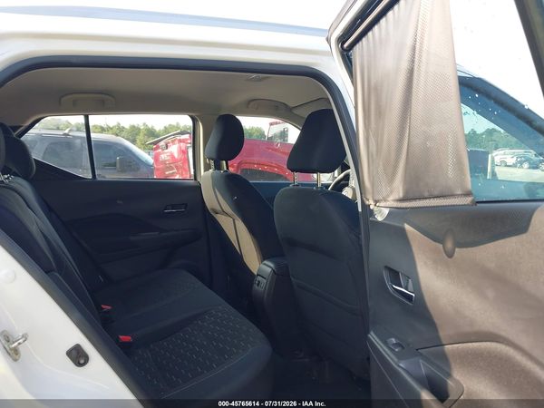 2023 NISSAN KICKS SV XTRONIC CVT — I8