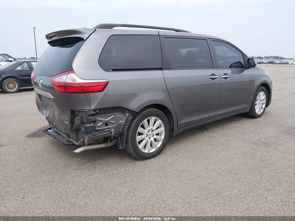 2017 TOYOTA SIENNA