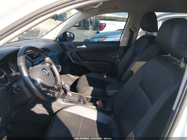 2020 VOLKSWAGEN TIGUAN — I5