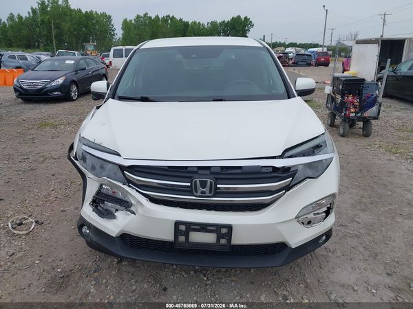 2017 HONDA PILOT EX