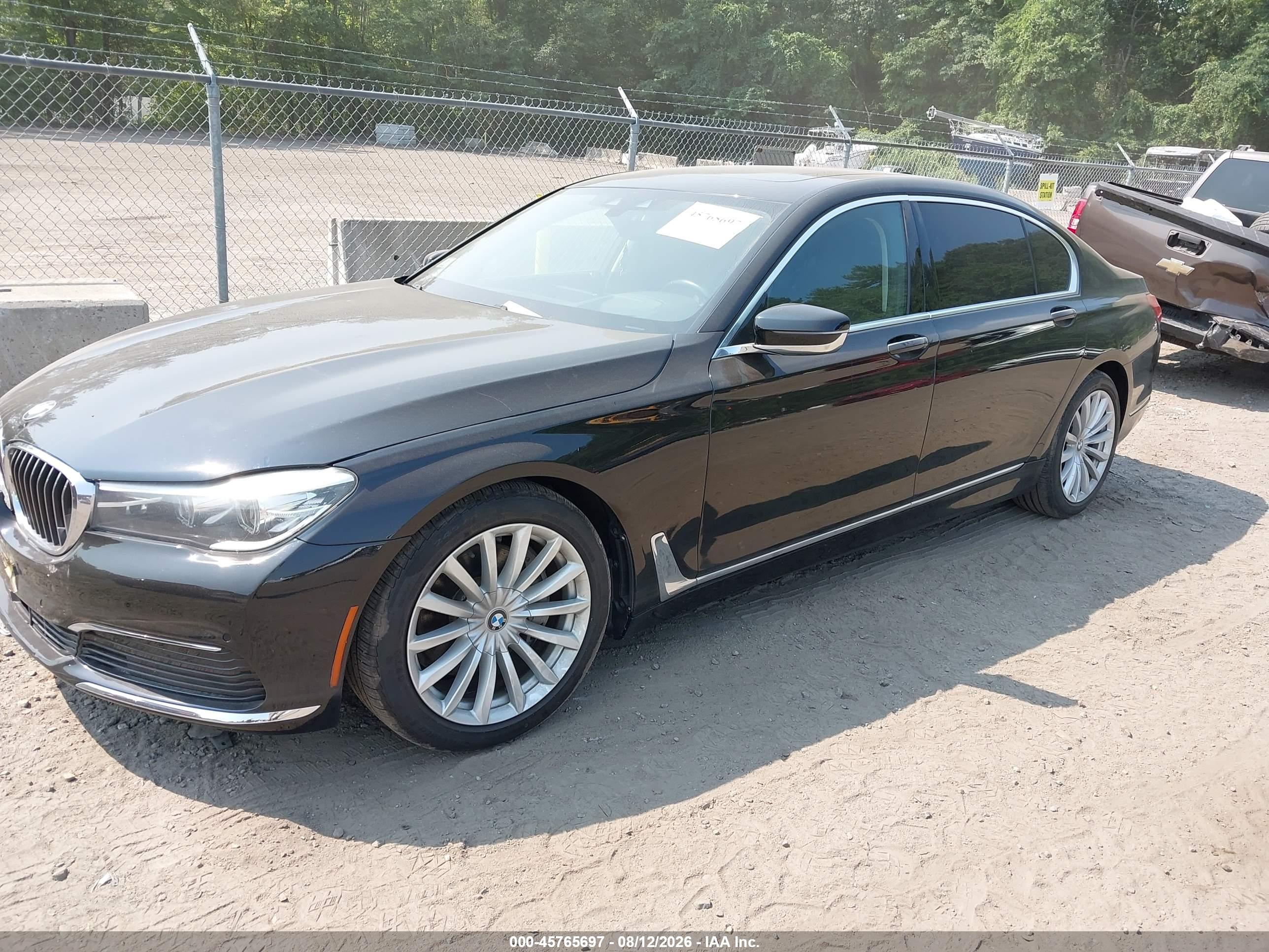 2019 BMW 740I