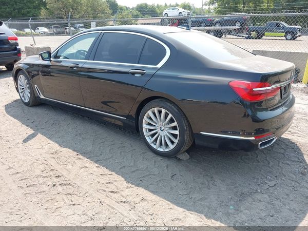 2019 BMW 740I