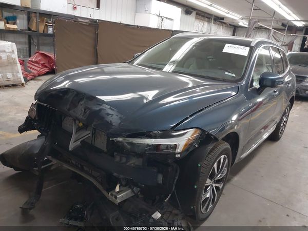 2023 VOLVO XC60 B5 PLUS BRIGHT THEME