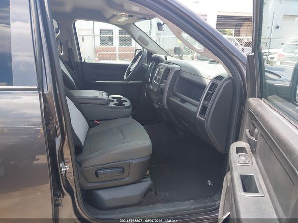 2017 RAM 1500 EXPRESS  4X2 6'4 BOX