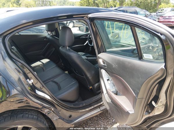 2018 MAZDA MAZDA3 TOURING