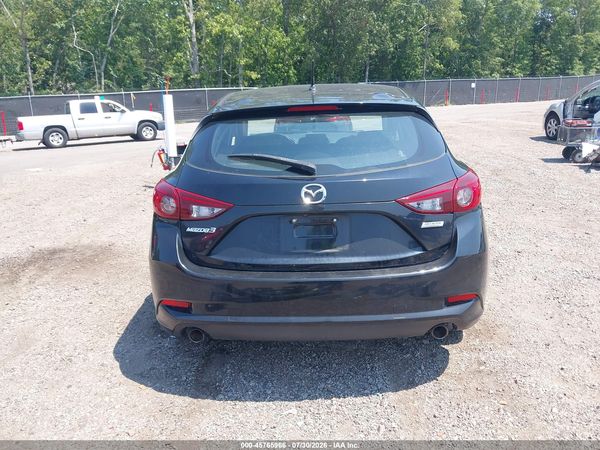 2017 MAZDA MAZDA3 TOURING
