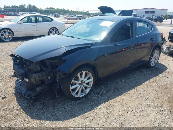 2017 MAZDA MAZDA3 TOURING