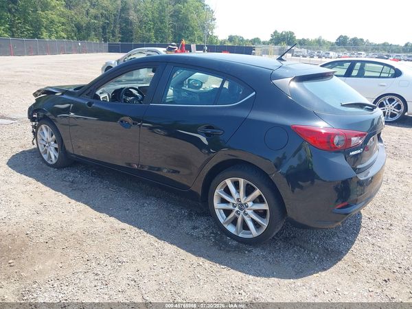 2017 MAZDA MAZDA3 TOURING