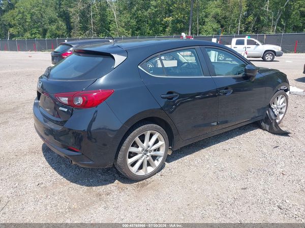 2017 MAZDA MAZDA3 TOURING