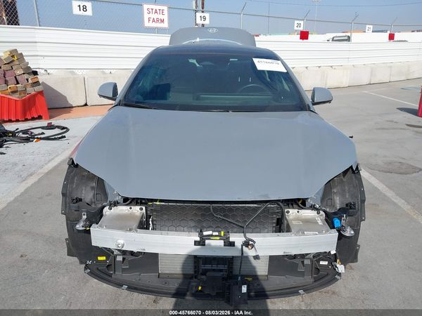 2025 HYUNDAI IONIQ 6 LIMITED