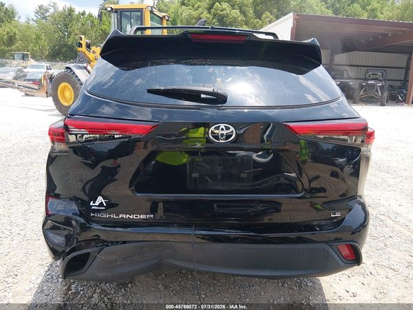 2021 TOYOTA HIGHLANDER LE