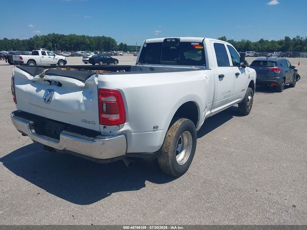2022 RAM 3500 TRADESMAN  4X4 8' BOX