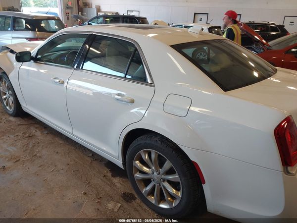 2018 CHRYSLER 300 TOURING L AWD
