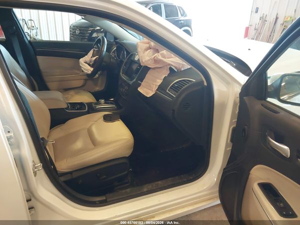 2018 CHRYSLER 300 TOURING L AWD