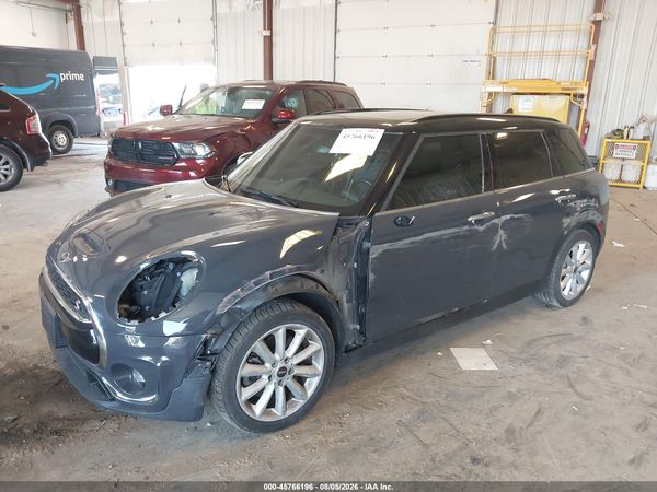 2017 MINI CLUBMAN COOPER S