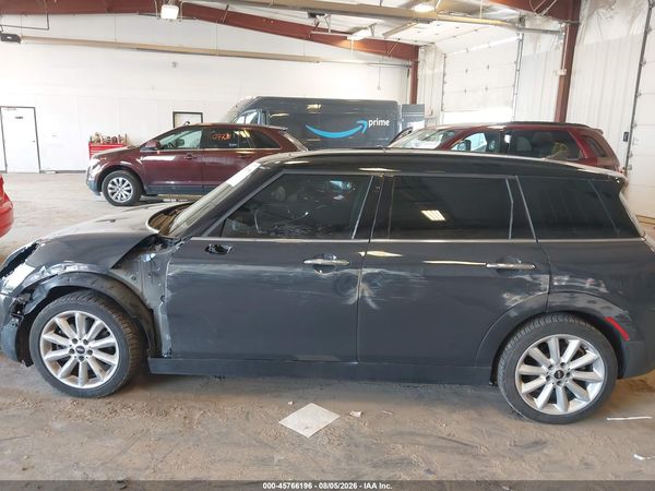 2017 MINI CLUBMAN COOPER S