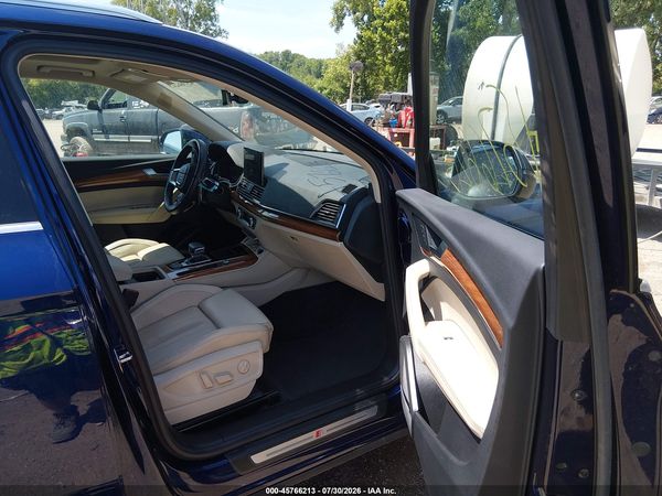2023 AUDI Q5
