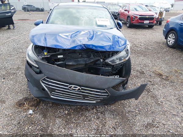 2022 HYUNDAI ACCENT SE