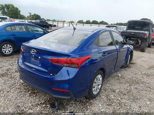 2022 HYUNDAI ACCENT SE