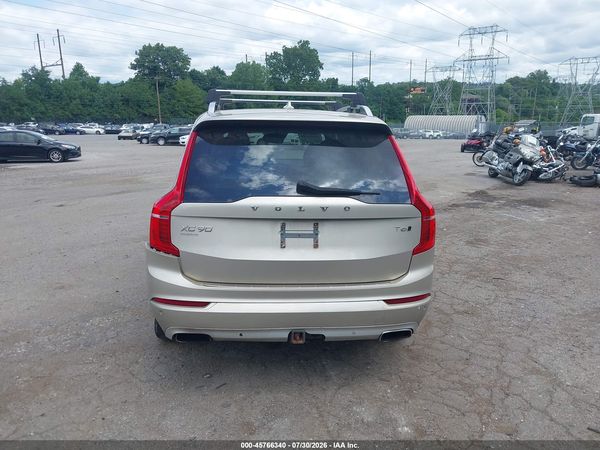 2016 VOLVO XC90 T6 MOMENTUM