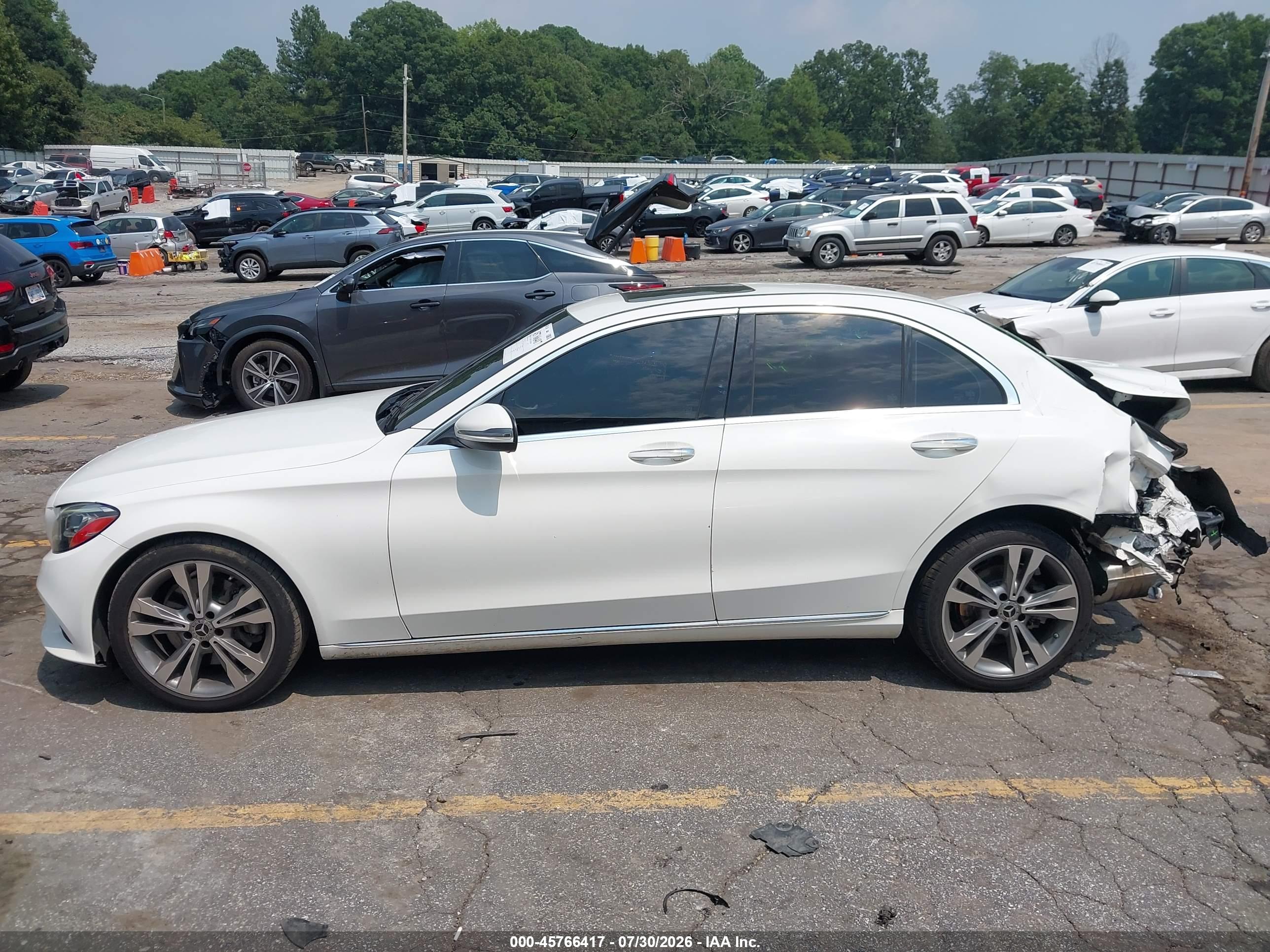 2019 MERCEDES-BENZ C 300 C300
