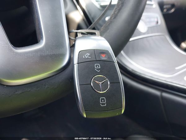 2019 MERCEDES-BENZ C 300 C300