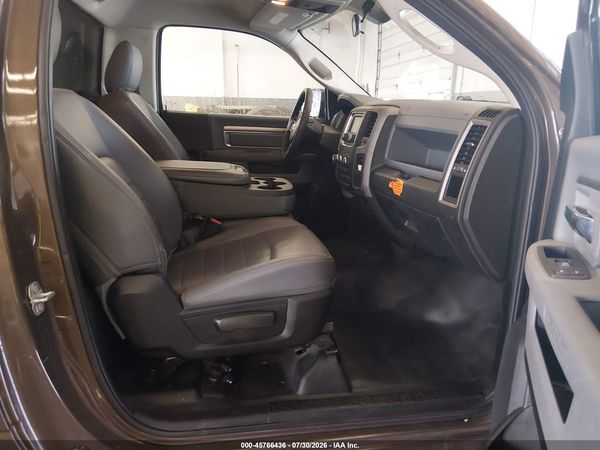 2019 RAM 1500 CLASSIC TRADESMAN  4X4 8' BOX