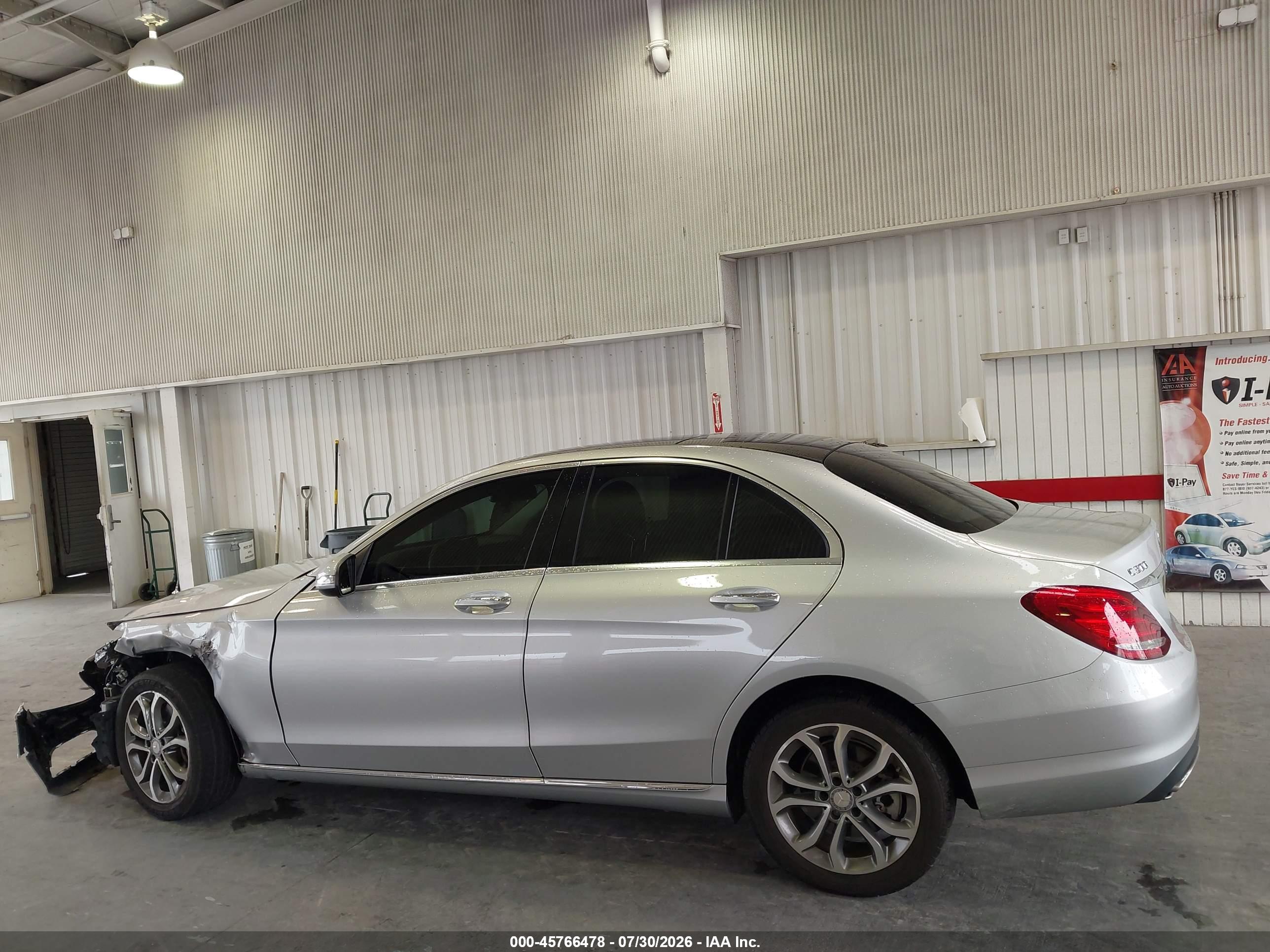 2015 MERCEDES-BENZ C 300 4MATIC