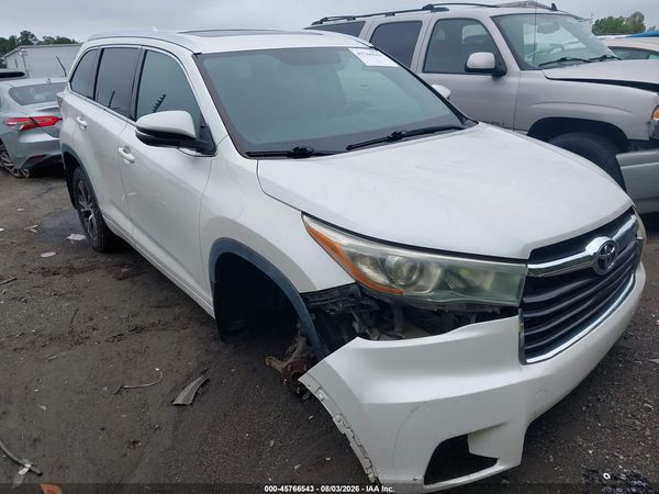 2016 TOYOTA HIGHLANDER XLE V6