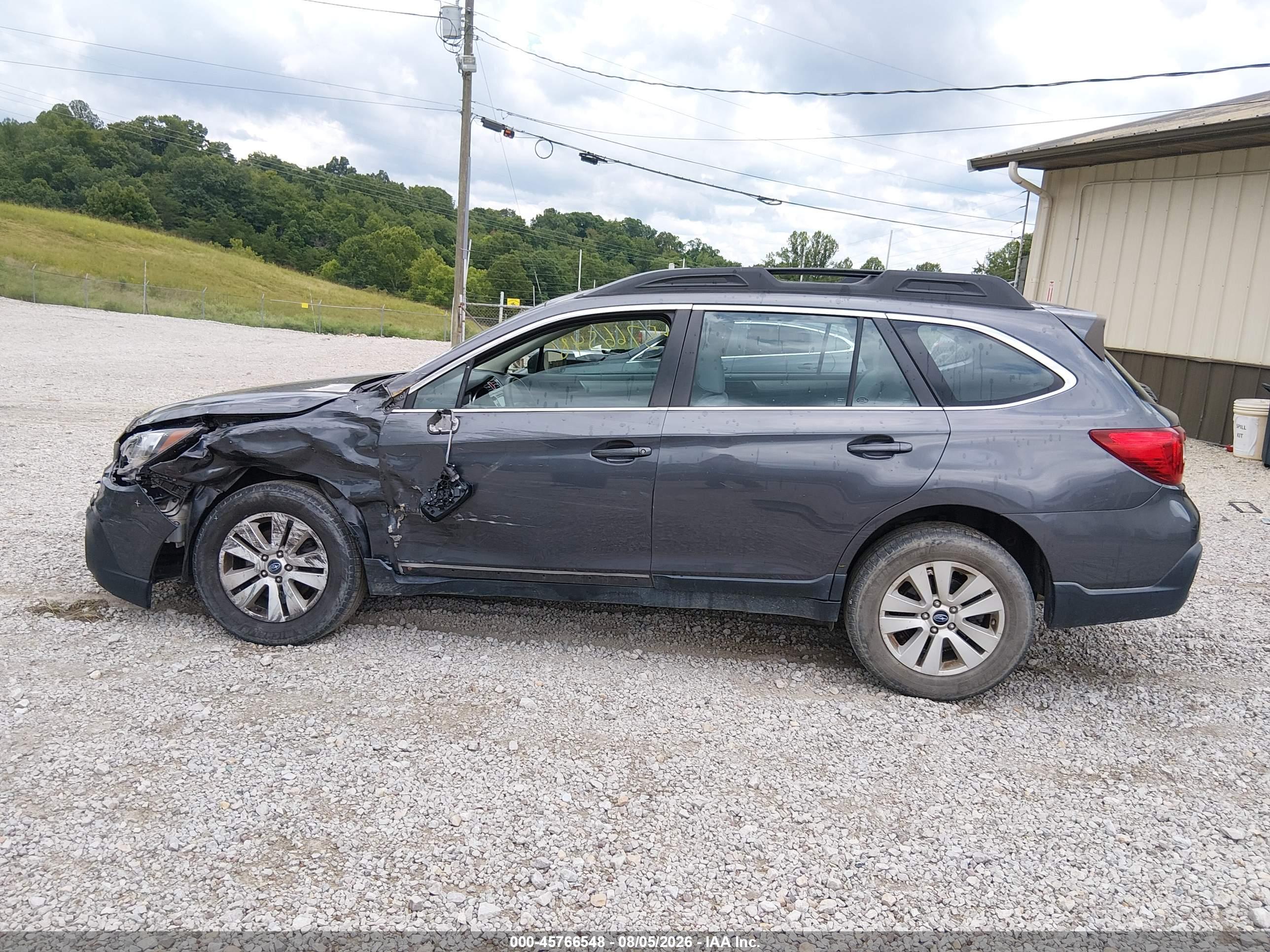 2019 SUBARU OUTBACK 2.5I