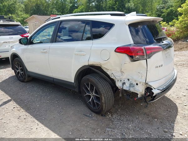 2018 TOYOTA RAV4 SE