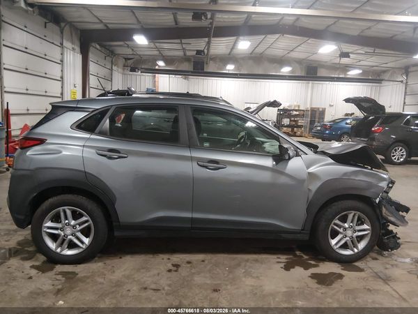 2020 HYUNDAI KONA SE
