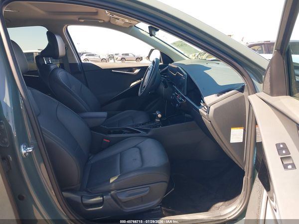 2025 KIA NIRO SX TOURING