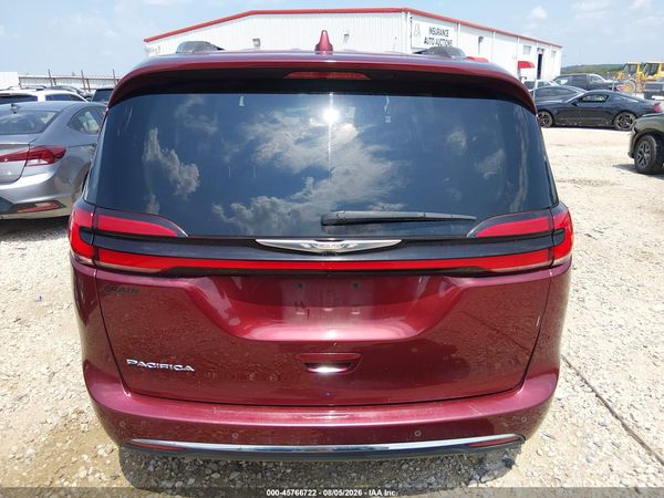 2021 CHRYSLER PACIFICA TOURING L — I119