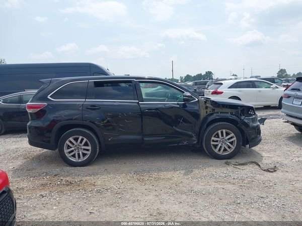 2016 TOYOTA HIGHLANDER LE