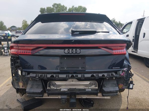 2023 AUDI Q8